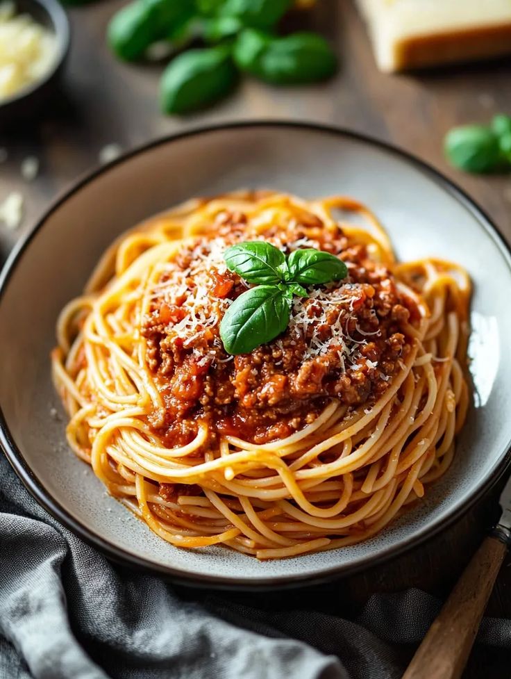Classic Spaghetti Bolognese